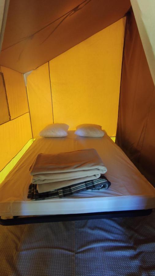 Camping Onlycamp Le Port Saint-Benoît-sur-Loire Exteriér fotografie